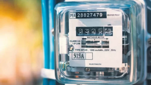 Preţul la kilowatt pentru consumatorii casnici ar putea ajunge la 1 leu Preţul la kilowatt pentru consumatorii casnici ar putea ajunge la 1 leu