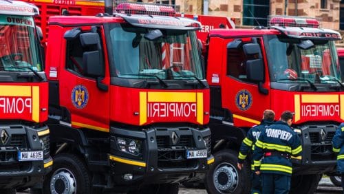 Incendiu într-un bloc din Timișoara. 80 de persoane, evacuate