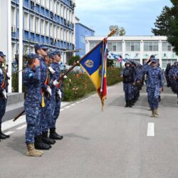 Studenții Academiei Navale „Mircea cel Bătrân”, față în față cu unul dintre simbolurile onoarei militare