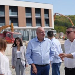 Cosmin Mihai Popescu, alături de investitorii din Gorj. Proiect de 39,4 milioane de lei la Plopșoru